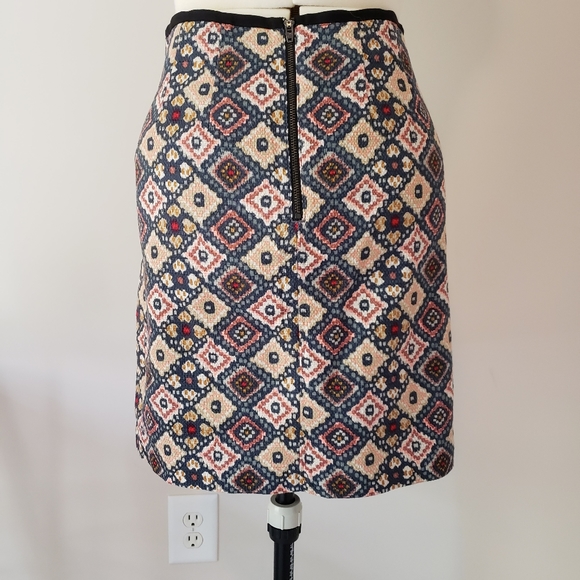 LOFT Anne Taylor Patchwork Skirt size 2 - Picture 8 of 8